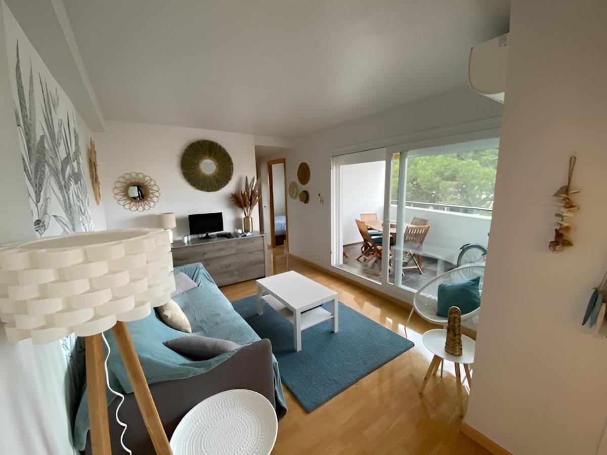 Superbe Appartement Renove, Residence Avec Piscine Roses Luaran gambar